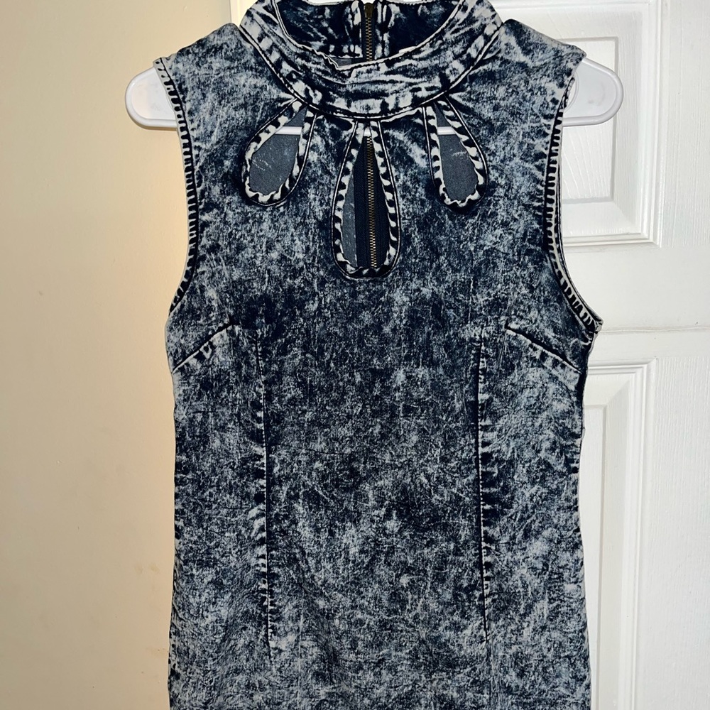 American Bazi; Jean Dress ; Large; Blue